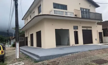 Oportunidade Imperdível: Apartamento + Loja de Esquina no Mesmo Imóvel!