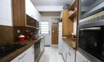 Casa para Venda em Osasco, Jaguaribe, 3 dormitórios, 3 suítes, 2 banheiros, 2 vagas