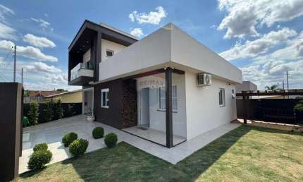 Casa com 3 quartos à venda na Rua Deodoro Honrich, 52, Loteamento Leonardo Ilha, Passo Fundo