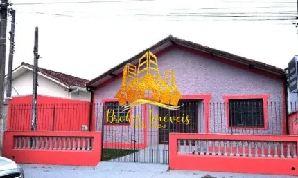 Casa térrea no Jardim Primavera em Caraguatatuba Excelente Localização