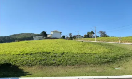 TERRENO MARAVILHOSO NO CONDOMINIO VILLAGE PARAHYBUNA NA RODOVIA DOS TAMOIOS SP