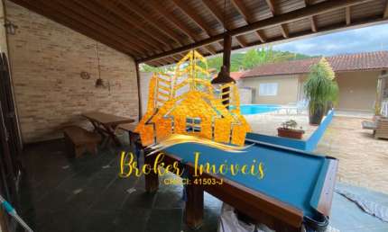 Venha conhecer e se encantar com essa Casa Charmosa Rústica Bem pertinho da Praia do Massaguaçu em Caraguatatuba SP