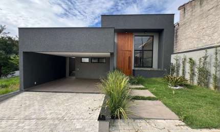 Casa à venda Condomínio Portal da Serra, Bragança Paulista-SP