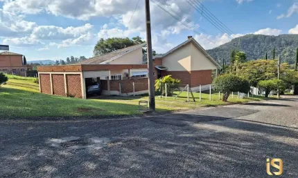 Excelente casa no Condomínio Jardim das Palmeiras em Bragança Paulista