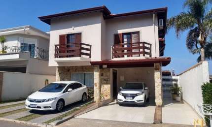 Casa à venda Residencial Itatiba Country Club em Itatiba-SP