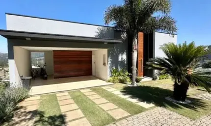 Casa à venda ou Locação no Condomínio Vale das Águas em Bragança Paulista-SP