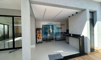 Casa com 3 quartos à venda na Rua Matheus Benelli, Jardim Recreio dos Bandeirantes, Sertãozinho, 217 m2 por R$ 1.749.000