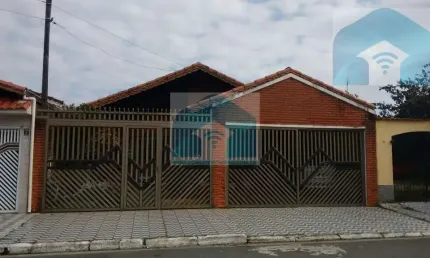 Casa com 3 dormitórios no Jardim Real  -  Praia Grande
