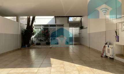 Casa em condomínio fechado com 4 quartos para alugar na Rua Barão de Suruí, 157, Vila Congonhas, São Paulo, 200 m2 por R$ 5.700