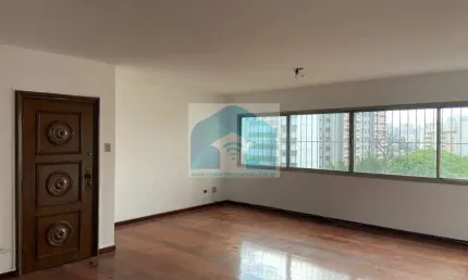 Apartamento para venda no Santo Amaro, 154m², 4 dorms. (1 suíte), sala ampla, 3 banheiros, 1 vaga