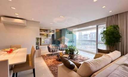 Apartamento 131m² , 3 dormitórios, 2 suites, e 3 vagas .
