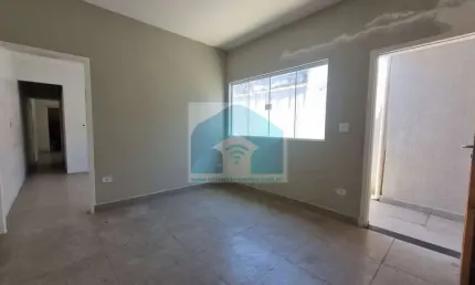 Casa no Bairro Tupi Praia Grande Sp, com 2 dormitórios, 1 suíte.