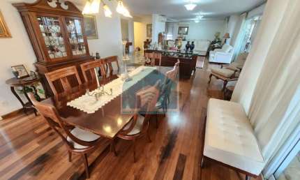 Apartamento Campo Belo, 346m² ,3 suites e 5 vagas , sendo 1 box,com lazer