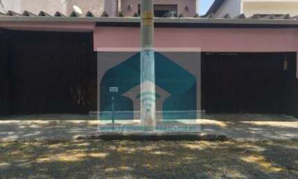 Casa Brooklin vende , aluga 3 Quartos e 4 banheiros à Venda, 320 m² 500 m total com churrasqueira .