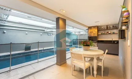 Casa Alto Da Boa Vista , condominio fechado , 3 suites com elevador piscina churrasqueira.