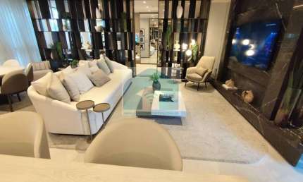 Apartamento com 2 Quartos e 3 banheiros à Venda, 77 m² por R$ 2.156.000