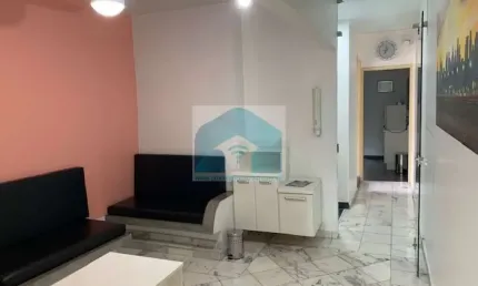 Consultório montado à venda ou locação ? av. indianópolis | 8 salas | 2 vagas