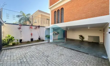 Casa sobradada brooklin paulista 380m² 6 dormitórios 2 suíte 4 vagas