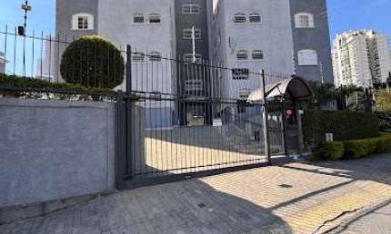 Apartamento com 3 dormitórios para alugar, 79 m² por R$ 2.700,00/mês - Campolim - Sorocaba/SP