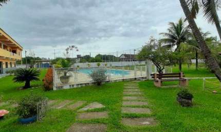 Sítio para venda e Locação por temporada com 6300 metros 5 quartos