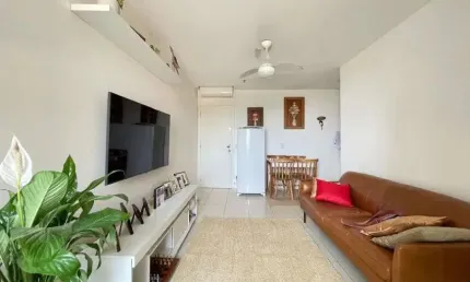 Apartamento com 1 quarto Lazer Completo a poucos metros da Praia do Sossego