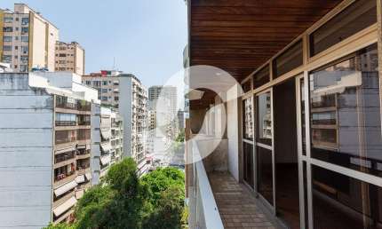 Apartamento para venda tem 300 metros quadrados com 4 quartos em Icaraí - Niterói - RJ