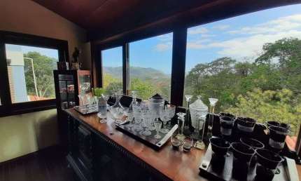 Casa com 5 quartos em Itaipu Alto Padrão Vista Privilegiada