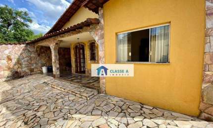 Casa com 3 dormitórios à venda, 360 m² por R$ 1.050.000,00 - João Pinheiro - Belo Horizonte/MG