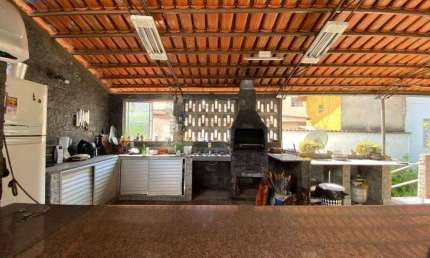 Casa com 4 dormitórios à venda, 330 m² por R$ 950.000,00 - João Pinheiro - Belo Horizonte/MG
