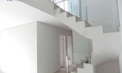A Classe A imóveis vende esta Cobertura com 03 dormitórios, 160 m² por R$ 850.000 - João Pinheiro - Belo Horizonte/MG