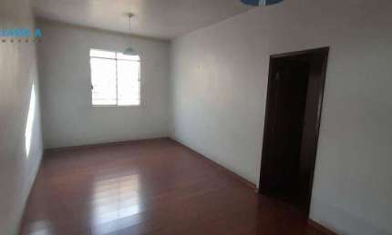 Classe A Imóveis Apresenta: Casa Espaçosa e Aconchegante no Carlos Prates!