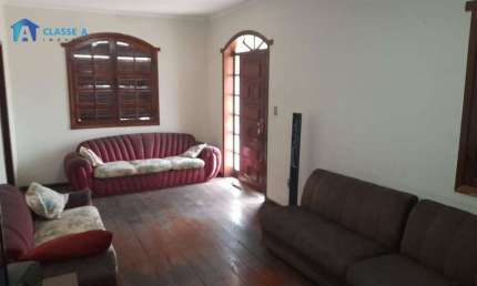 Classe A Imóveis apresenta: Casa Colonial em Dom Cabral