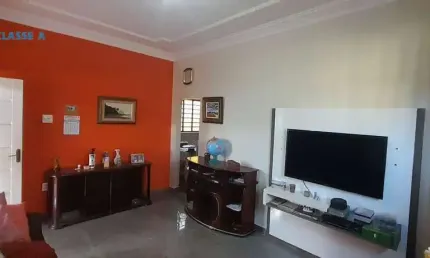 Classe A Imóveis apresenta: Casa Espetacular no Padre Eustaquio