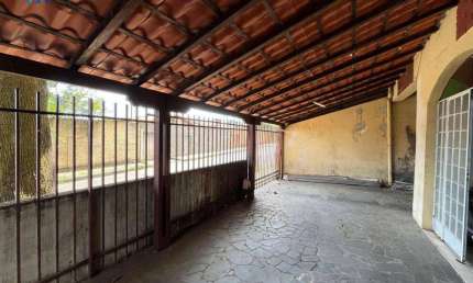 Duas casas no mesmo lote de 03 e 02 quartos venda,  por R$ 780.000 - João Pinheiro - Belo Horizonte/MG