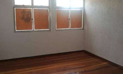 Área Privativa com 2 quartos à venda, 80 m² por R$ 255.000 - Conjunto Califórnia - Belo Horizonte/MG