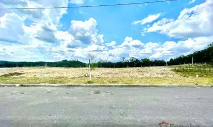 Ferreira Negócios Imobiliários Vende	Terreno em Caxias do Sul Bairro São Giácomo  Praça do Sol