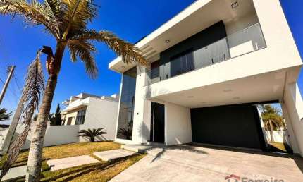 Ferreira Negócios Imobiliários Vende	Sobrado em Passo de Torres Bairro Centro Residência Quadra Mar