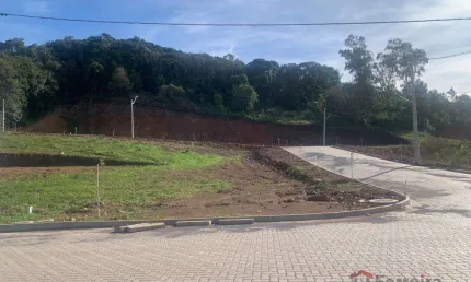 Ferreira negócios imobiliários vende	terreno em bento goncalves bairro são roque longhi