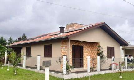 Ferreira Negócios Imobiliários Vende	Casa em Arroio do Sal Bairro Centro Casa