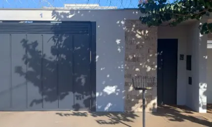 ÓTIMA OPORTUNIDADE! VENDO CASA COM PREÇO DE APARTAMENTO NO BAIRRO VIDA NOVA