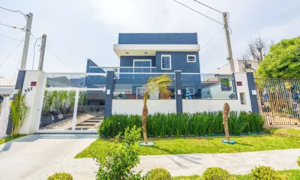 Casa com 3 quartos à venda na Travessa Visconde de Taunay, 137, Jardim Veneza, Fazenda Rio Grande, 149 m2 por R$ 720.000