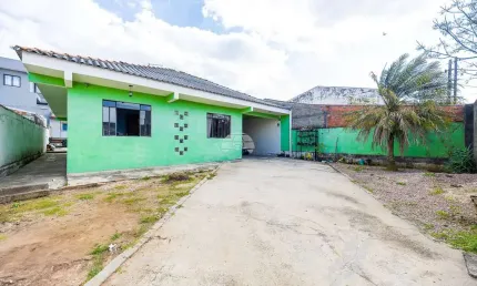Casa com 3 quartos à venda na Rua Abdias Galdino da Silva, 248, Pinheirinho, Curitiba, 360 m2 por R$ 650.000