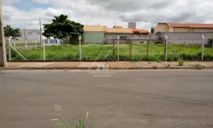 Terreno comercial à venda no Centro, Santo Antônio de Posse  por R$ 265.000