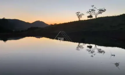 Fazenda à venda no Centro, Monte Sião , 31572 m2 por R$ 2.200.000