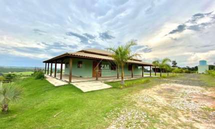 Chácara / sítio com 4 quartos à venda na Luiz Favero, 1, Centro, Engenheiro Coelho, 10800 m2 por R$ 800.000