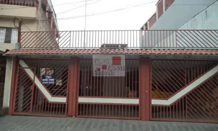 Casa térrea bem localizada próximo a escola e avenida.