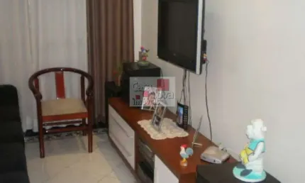 Lindo apartamento,fácil acesso ao comercio,avenidas,clube,etc.