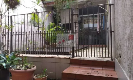 EXCELENTE IMÓVEL COM 750M² DE ÁREA ÚTIL NA REGIÃO DA VILA GUSTAVO !!!!!