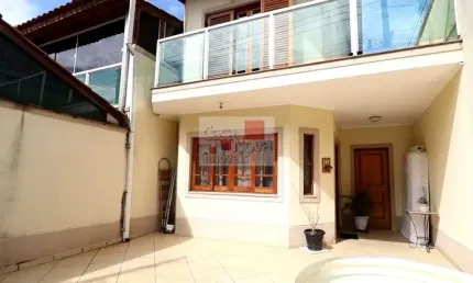 Excelente sobrado c/ 168 m² na região da vila gustavo !!!!