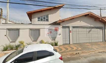 Casa com 3 quartos à venda na Rua Dona Regina Michielin, 319, Jardim Belvedere, Araras